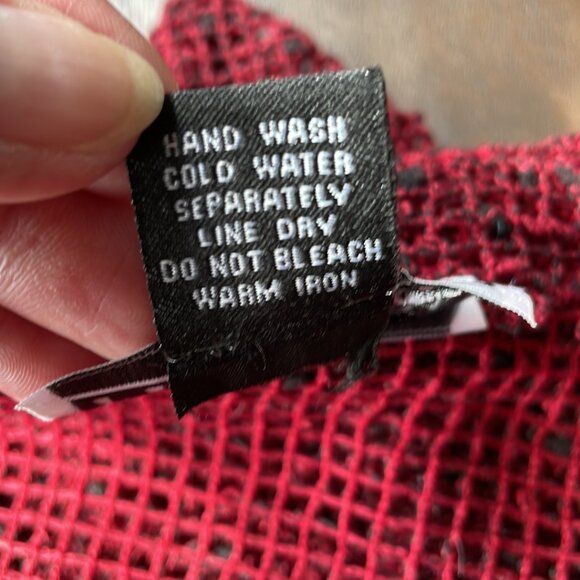 Keren Hart red open weave 100% cotton large coverup, vest, blouse - Picture 11 of 11